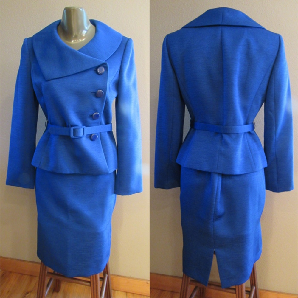 Dress suit